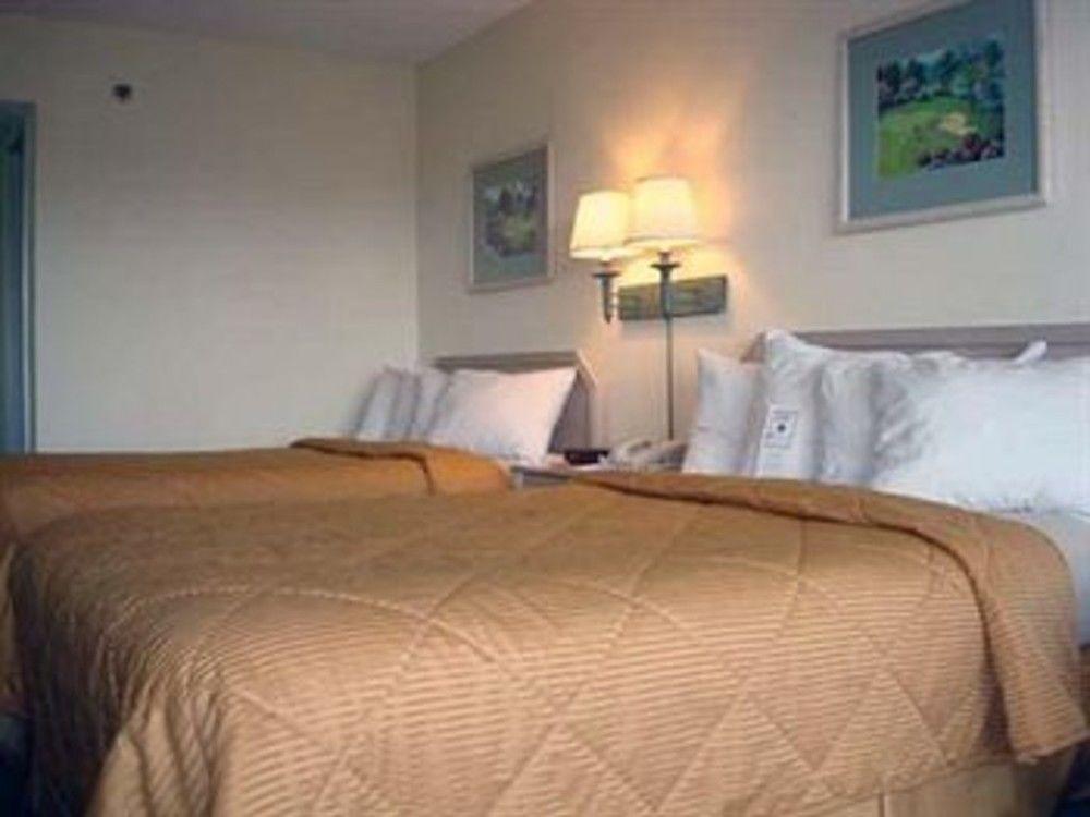Deluxe Inn - サバンナ エクステリア 写真